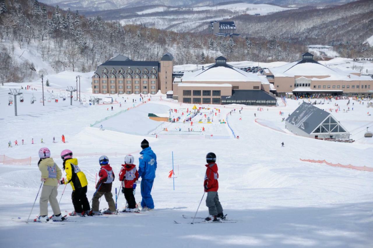 Akaigawa Yu Kiroro, Ski-In Ski-Out Luxury Residences المظهر الخارجي الصورة